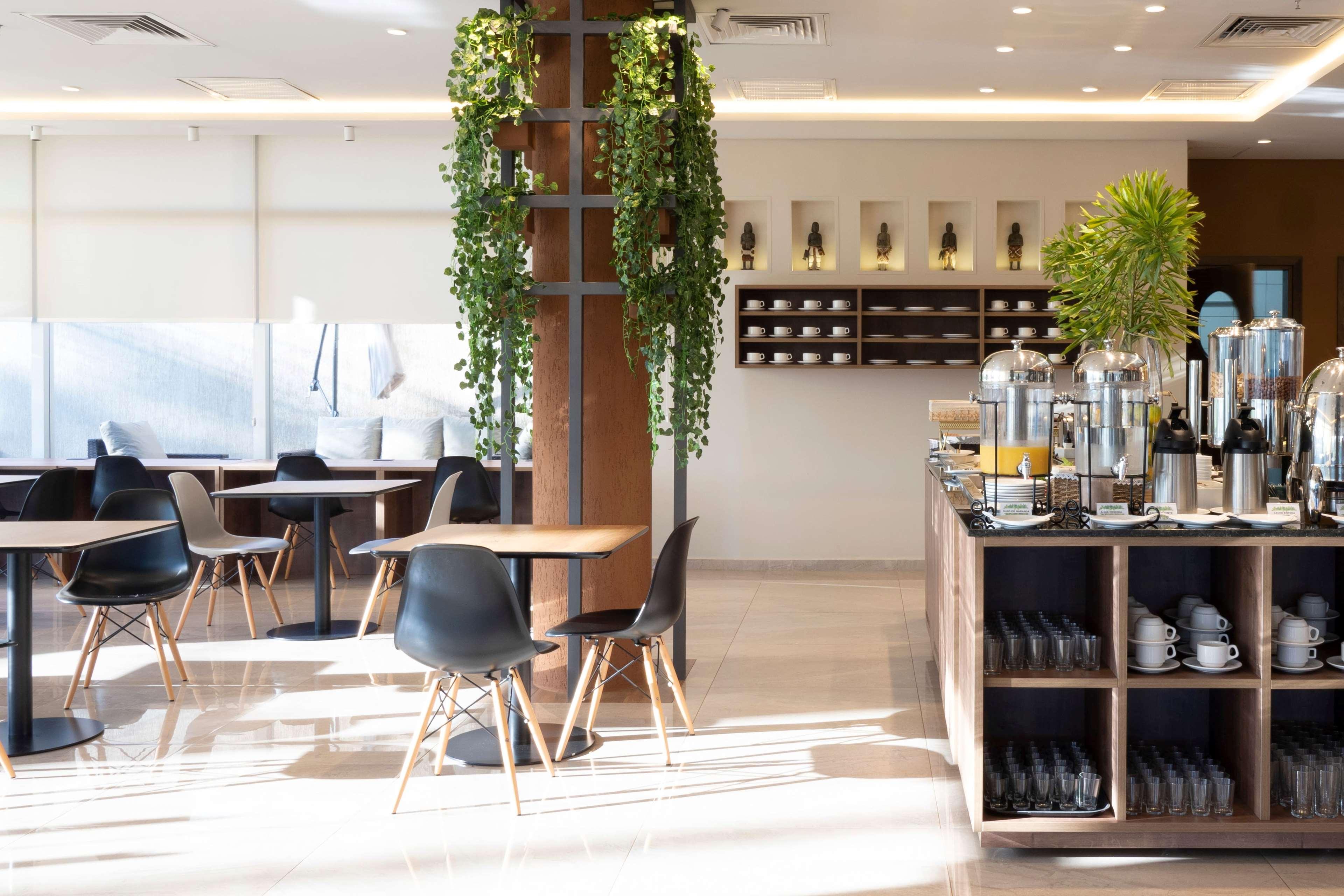 Dazzler By Wyndham Ciudad Del Este Ngoại thất bức ảnh
