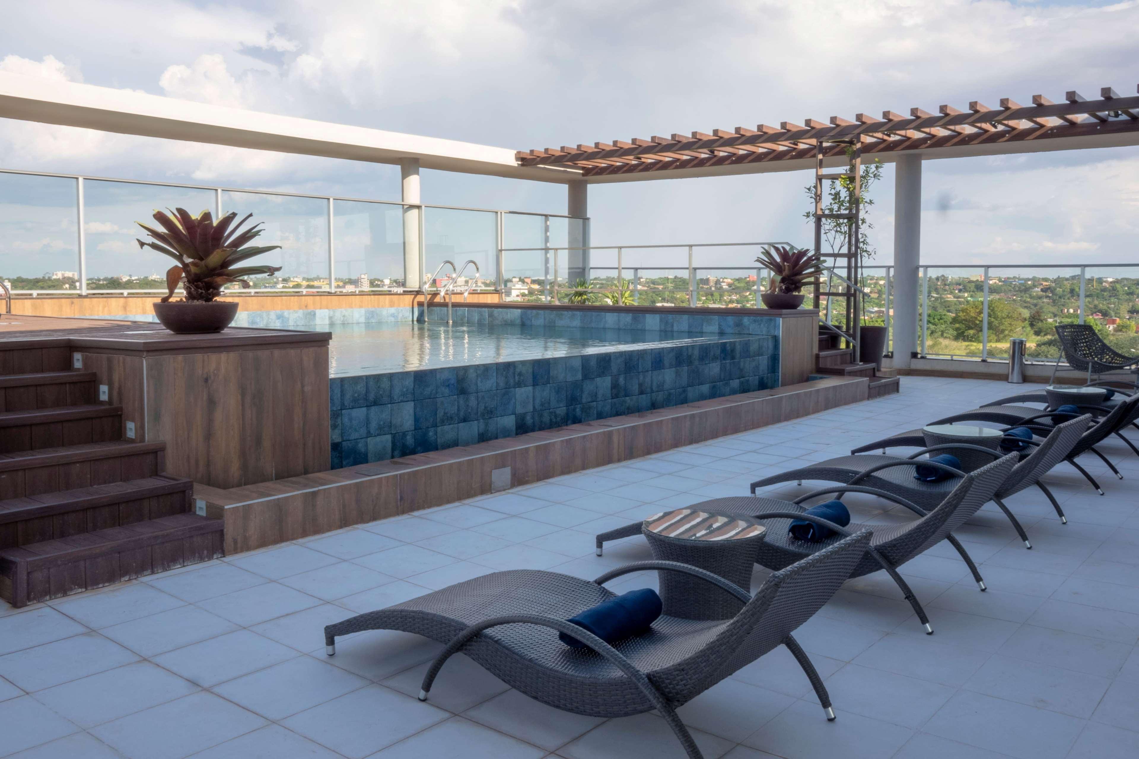 Dazzler By Wyndham Ciudad Del Este Ngoại thất bức ảnh